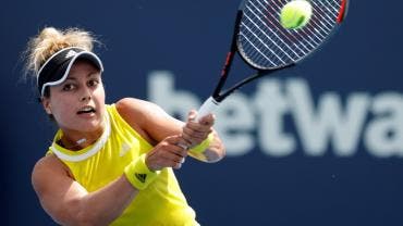 Termina sueño de Zarazúa con barrida de Kerber en el Miami Open