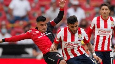 Chivas se queda el Clásico Tapatío con apretado triunfo sobre Atlas