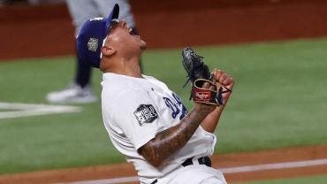 Julio Urías suma segunda victoria y Dodgers supera a Nationals