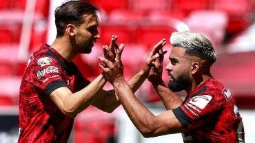 Toluca derrota a América y le impide aspirar al liderato