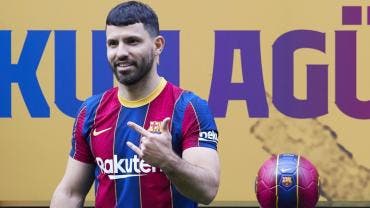 'Kun' Agüero confía en continuidad de Messi con el Barcelona