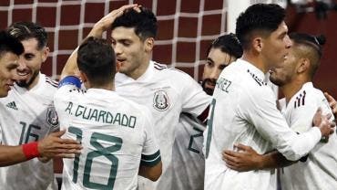 Jiménez está en prelista del Tri para Nations League, Chicharito borrado