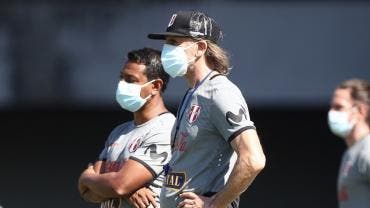 Ricardo Gareca descarta a Santiago Ormeño para duelo de Perú contra Brasil