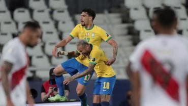 Brasil vence con lo justo a Perú y avanza a la final de la Copa América