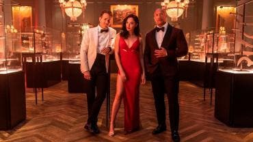 'Red Notice' desvela su tráiler con Dwayne Johnson, Gal Gadot y Ryan Reynolds.