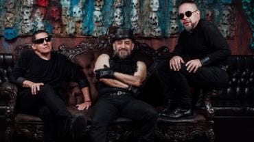 Oswaldo D'León, Salvador Moreno y Omar D'León, integrantes de la banda mexicana de rock La Castañeda.