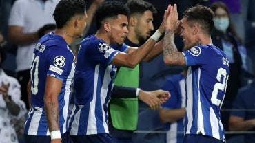 Porto sentencia al Milán y acecha al Atleti; ‘Tecatito’ ingresa de cambio