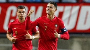 Portugal se encamina al Mundial con triplete de Cristiano Ronaldo