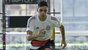 Con Raúl Jiménez y ‘Chucky’ Lozano de regreso, México se entrena completo