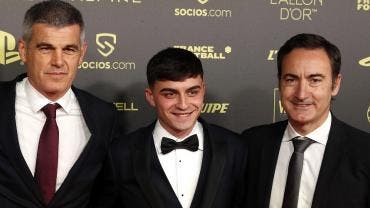 Pedri gana el trofeo Kopa, el Balón de Oro al mejor Sub 21 del año
