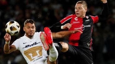 Pumas se olvida de la ‘magia’ y cae ante Atlas en la ida de la semifinal