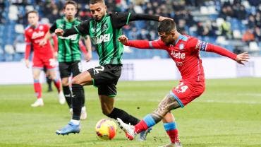 ‘Chucky’ Lozano es titular en sufrido empate de Napoli contra Sassuolo
