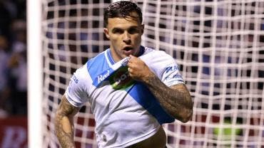 Cruz Azul hace oficial el fichaje del delantero Christian Tabó