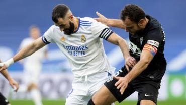 Real Madrid vuelve a sufrir con Elche y rescata empate en el último suspiro