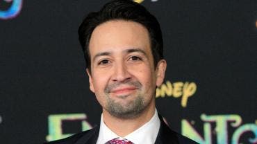 El compositor y director Lin-Manuel Miranda durante el estreno mundial del película 60 de Walt Disney Animation Studios 'Encanto', inspirada en Colombia, en el Teatro El Capitán en Los Ángeles.