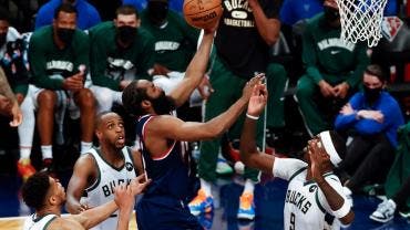 James Harden deja a Nets y se marcha a Sixers en intercambio por Ben Simmons