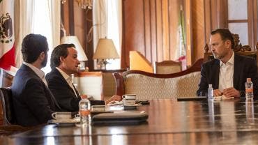 Mikel Arriola sostiene reunión en Querétaro con el gobernador Mauricio Kuri