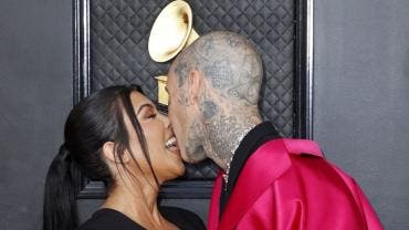 Kourtney Kardashian y Travis Barker.