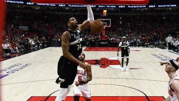 Bucks repite humillación a Bulls con un imparable Giannis Antetokounmpo