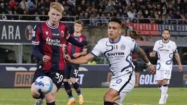 Inter deja ir liderato y complica lucha por el ‘Scudetto’ al caer en Bologna 