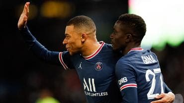 Kylian Mbappé deja su sello y conduce al PSG a una goleada sobre Lorient