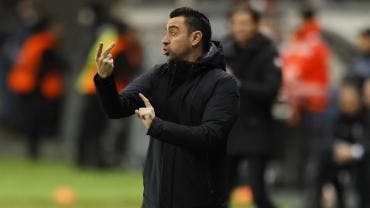 Xavi se va satisfecho y reconoce la dificultad del Eintracht Frankfurt