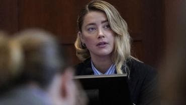 Amber Heard dice que Johnny Depp amenazó con matarla.