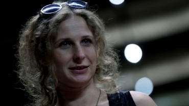 Maria Masha Alyokhina, integrante del grupo punk feminista ruso Pussy Riot.