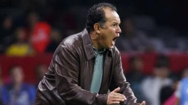 Juan Reynoso se va de Cruz Azul tras ser eliminado del Clausura 2022