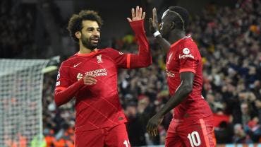 Liverpool gana al Aston Villa con gol de Sadio Mané y se agarra a la Premier