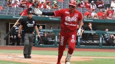 Japhet Amador llega a 200 cuadrangulares con los Diablos Rojos del México