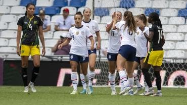 Estados Unidos golea a Jamaica, se afianza líder del grupo y se enfila al Mundial