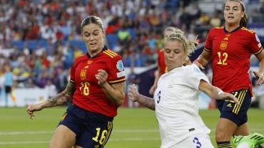Inglaterra remonta a España y avanza a la semifinal de Eurocopa femenina