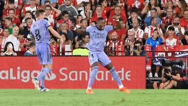 Real Madrid remonta a Almería en un debut sufrido como campeón de LaLiga