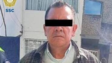 Hombre es detenido 