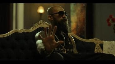 'El Babo' cantante principal del grupo Cartel de Santa 