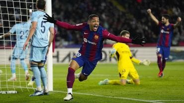 Vitor Roque, gol con Barcelona