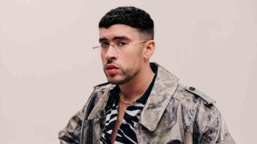 Bad Bunny entrega Oscar