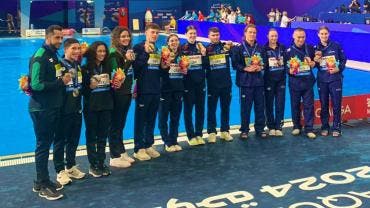 Medalla de plata para equipo mexicano