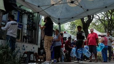 agua garrafones BJ Parque Esparza Oteo