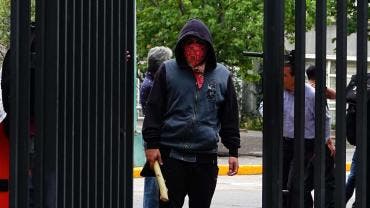 CCH UNAM encapuchados