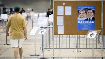 Macron Le Pen ultraderecha Francia