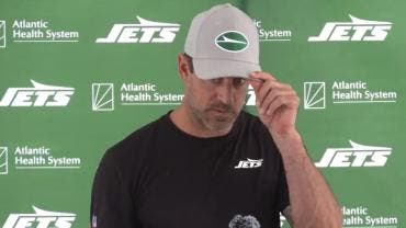 Aaron Rodgers pagara multa Egipto