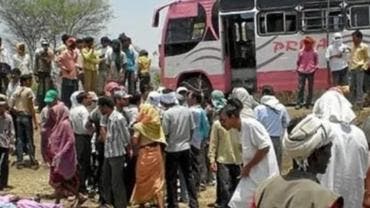 estampida India acto religioso