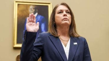 Kimberly Cheatle dimite Servicio Secreto Trump