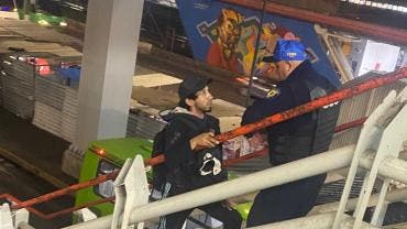 perro mochila Constitucion 1917 Metro