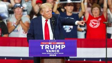 Trump acusa al Partido Demócrata de haber dado ‘un golpe de Estado’ contra Biden