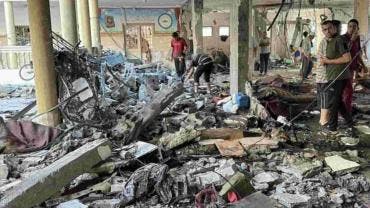 Ataque israelí contra una escuela en Gaza deja un centenar de muertos, según Hamás