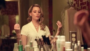 Elizabeth Banks en 'Skincare'