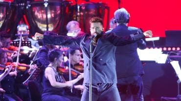 Ricky Martin sinfonico medio millon